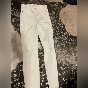 White skinny jeans size-24